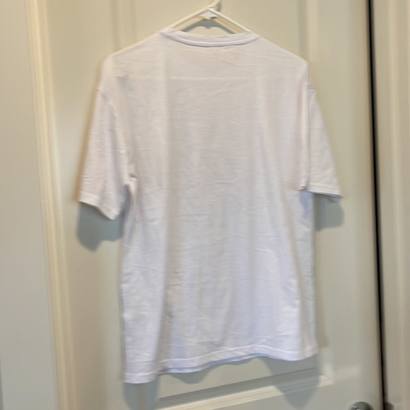 DAZY Letter Embossed Drop Shoulder Tee | SHEIN USA - Picture 5 of 6